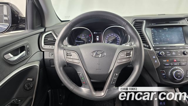 Hyundai Santafe 2016 — photo 13