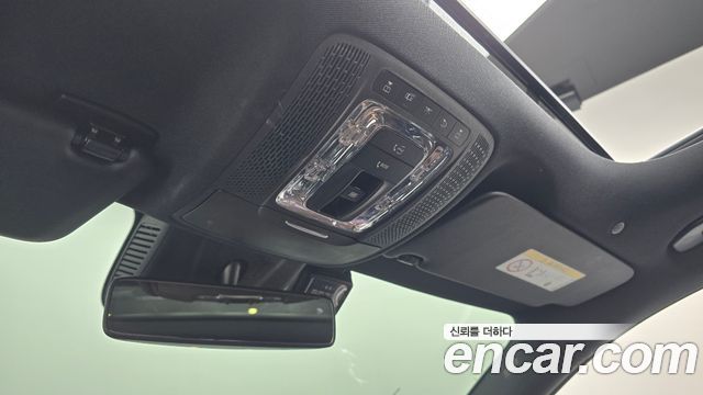 Mercedes-Benz GLA-Class 2020 — photo 18