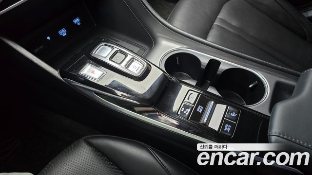 Hyundai Sonata 2020 — photo 12