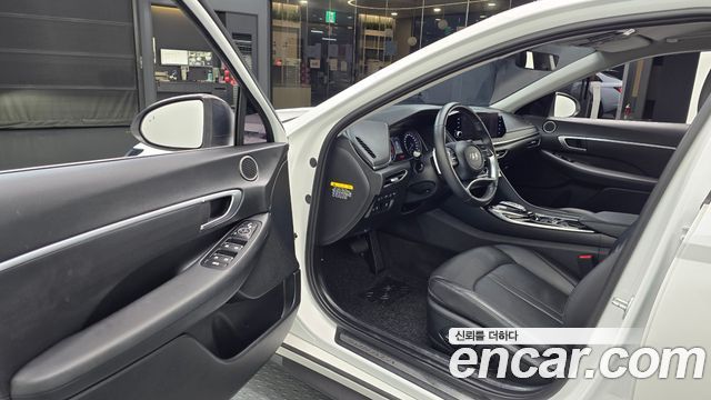 Hyundai Sonata 2020 — photo 13