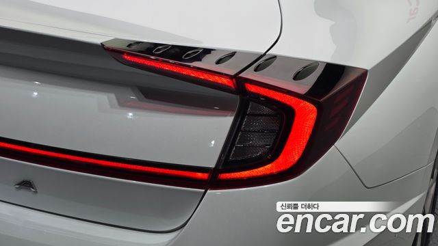 Hyundai Sonata 2020 — photo 9
