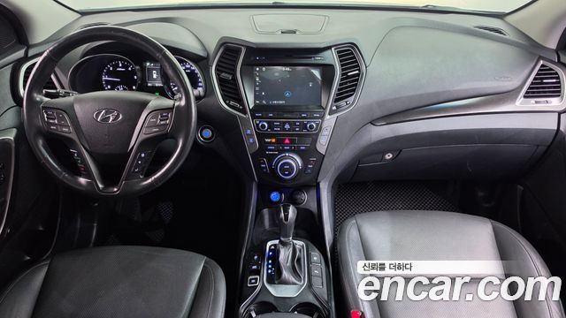 Hyundai Santafe 2018 — photo 10