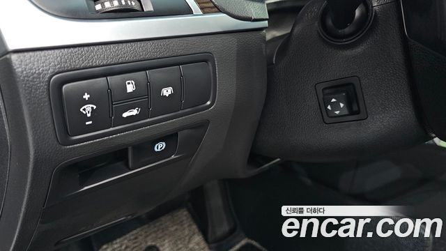 Genesis G80 2017 — photo 13