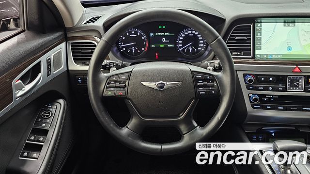 Genesis G80 2017 — photo 14