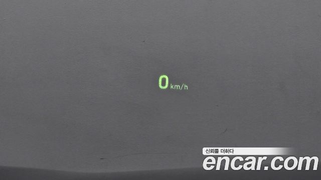 Genesis G80 2017 — photo 15