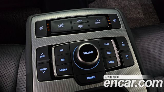 Genesis G80 2017 — photo 19