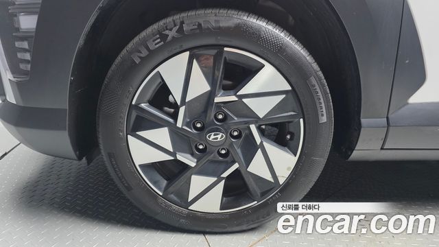 Hyundai Kona 2025 — photo 5