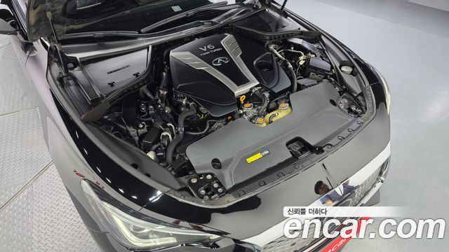 Infiniti Q60 2018 — photo 6