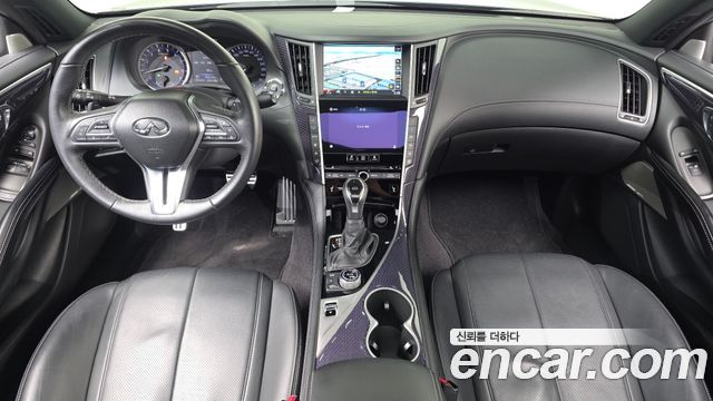 Infiniti Q60 2018 — photo 10