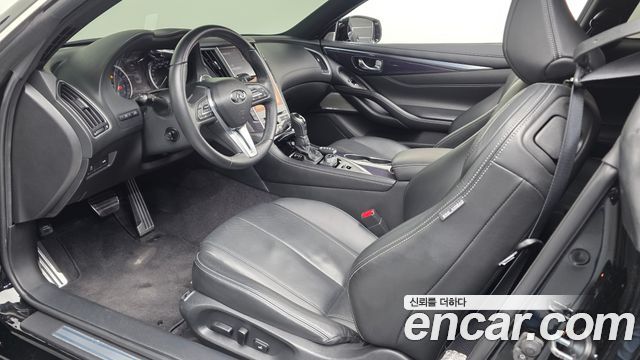 Infiniti Q60 2018 — photo 13