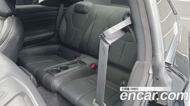 Infiniti Q60 2018 — photo 18