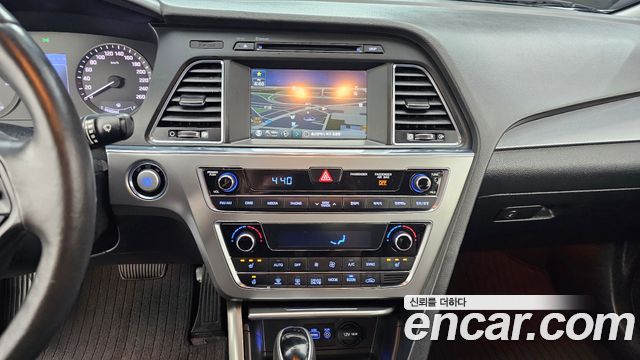 Hyundai Sonata 2017 — photo 20