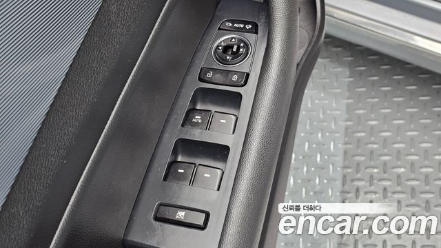 Hyundai Sonata 2017 — photo 23