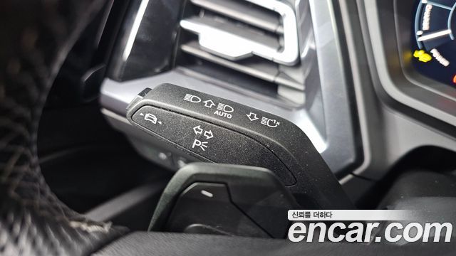 Audi Q4 e-tron 2026 — photo 25