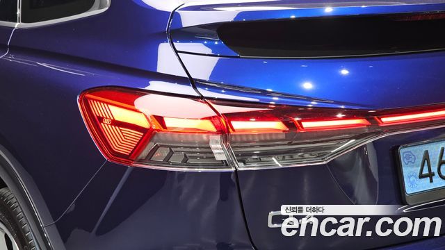 Audi Q4 e-tron 2026 — photo 9