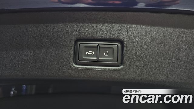 Audi Q4 e-tron 2026 — photo 35