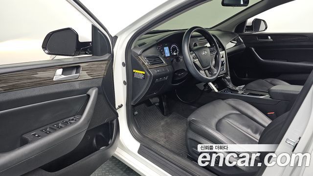 Hyundai Sonata 2015 — photo 10