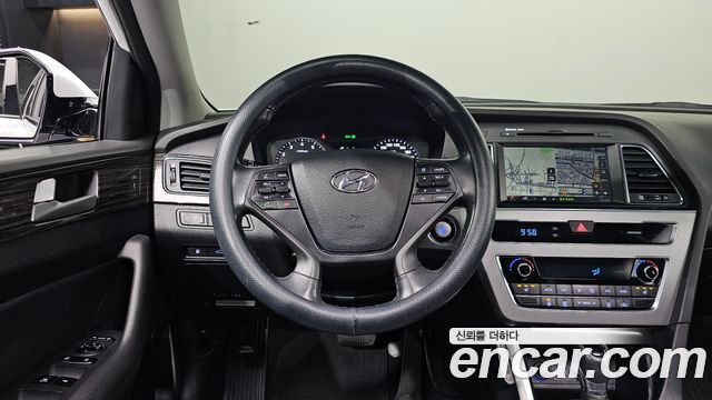 Hyundai Sonata 2015 — photo 12