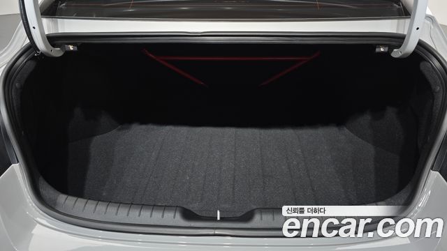 Hyundai AVANTE 2023 — photo 23