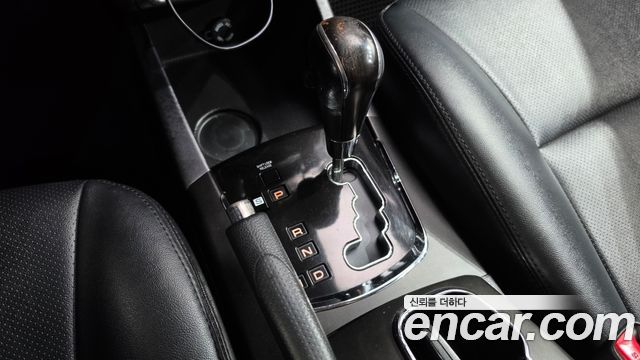 KG Mobility KORANDO 2015 — photo 12