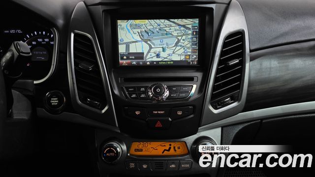 KG Mobility KORANDO 2015 — photo 19