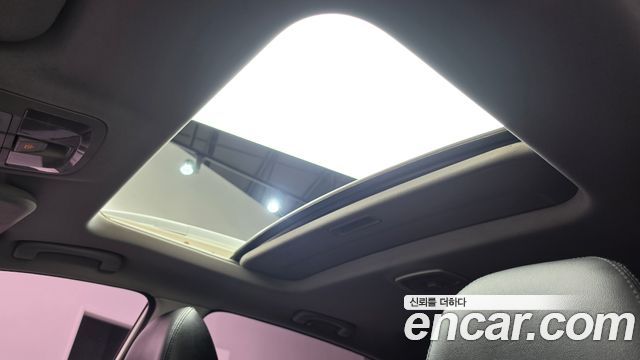 KG Mobility KORANDO 2015 — photo 23