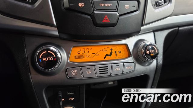 KG Mobility KORANDO 2015 — photo 31