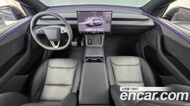 Tesla Model Y 2026 — photo 10