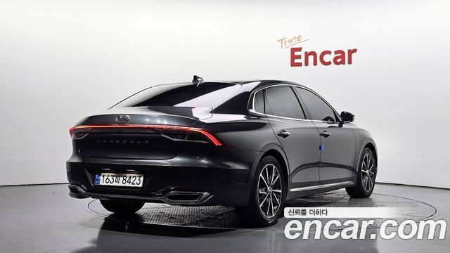 Hyundai Grandeur 2022 — photo 2