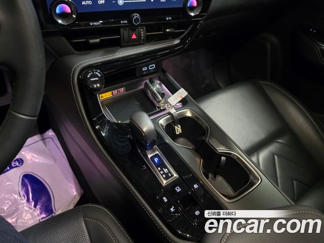 Lexus NX 2025 — photo 9