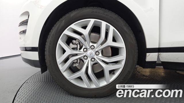 Land Rover Range Rover Evoque 2023 — photo 5