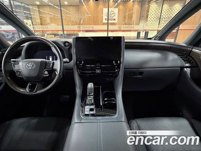 Toyota Alphard 2024 — photo 7