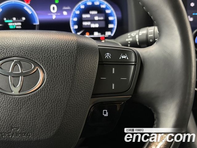 Toyota Alphard 2024 — photo 12