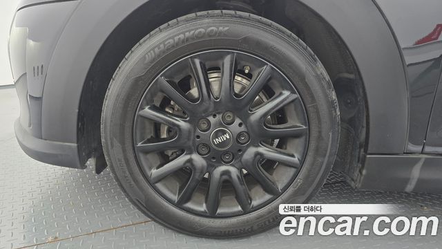 Mini Cooper 2024 — photo 5