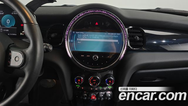 Mini Cooper 2024 — photo 29