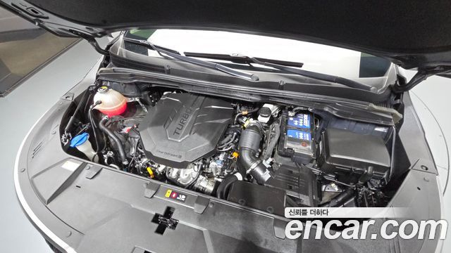 Kia Canival 2023 — photo 6