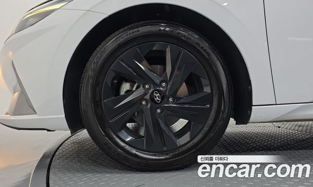 Hyundai AVANTE 2023 — photo 5