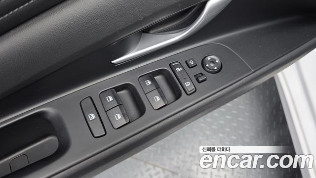 Hyundai AVANTE 2023 — photo 26