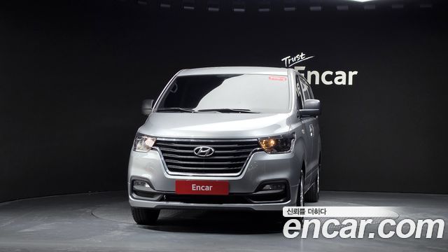Hyundai Starex 2020 — photo 3