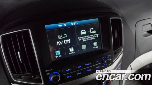 Hyundai Starex 2020 — photo 21