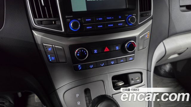 Hyundai Starex 2020 — photo 24