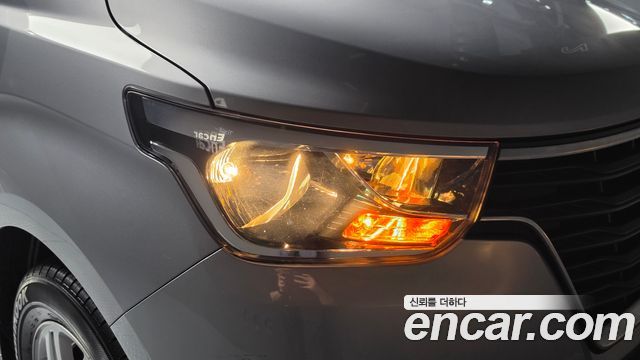 Hyundai Starex 2020 — photo 8