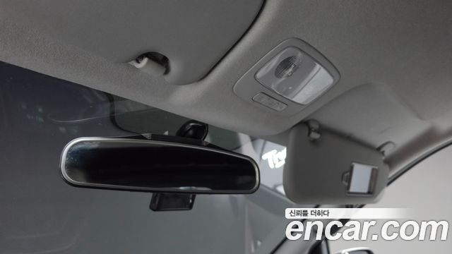 Hyundai Starex 2020 — photo 28