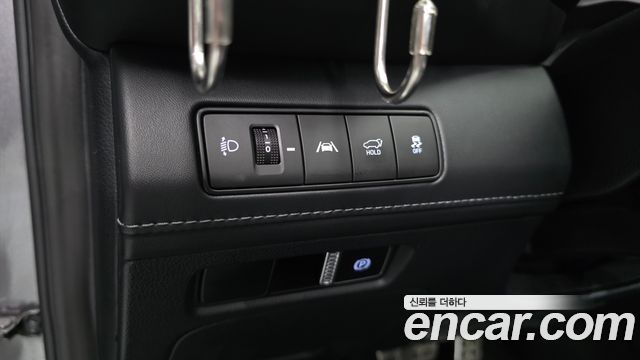Hyundai Santafe 2022 — photo 19