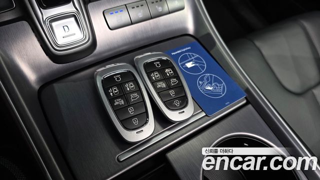 Hyundai Santafe 2022 — photo 20