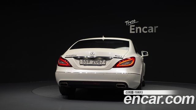 Mercedes-Benz CLS-Class 2017 — photo 4