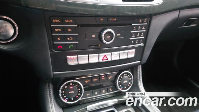 Mercedes-Benz CLS-Class 2017 — photo 23