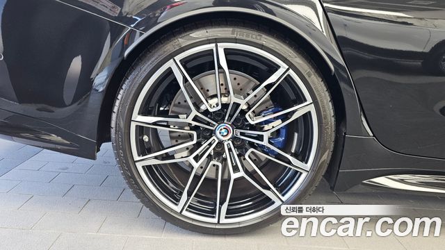 BMW M3 2022 — photo 5