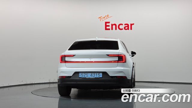 Polestar Polestar 2 2022 — photo 4