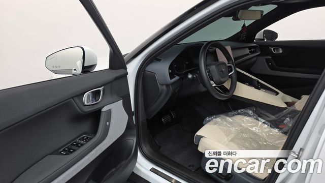 Polestar Polestar 2 2022 — photo 13